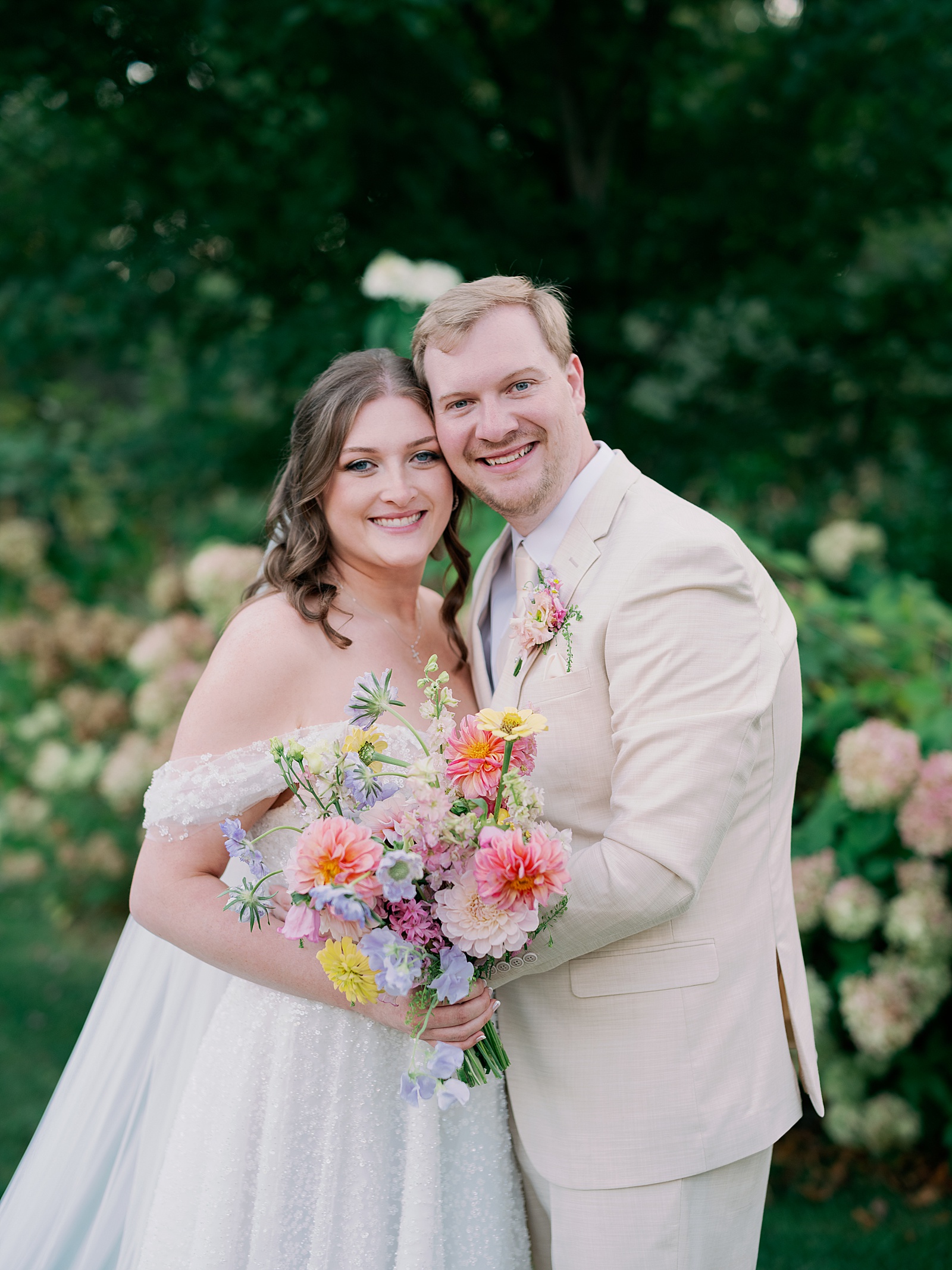 Bay Pointe Woods Wedding